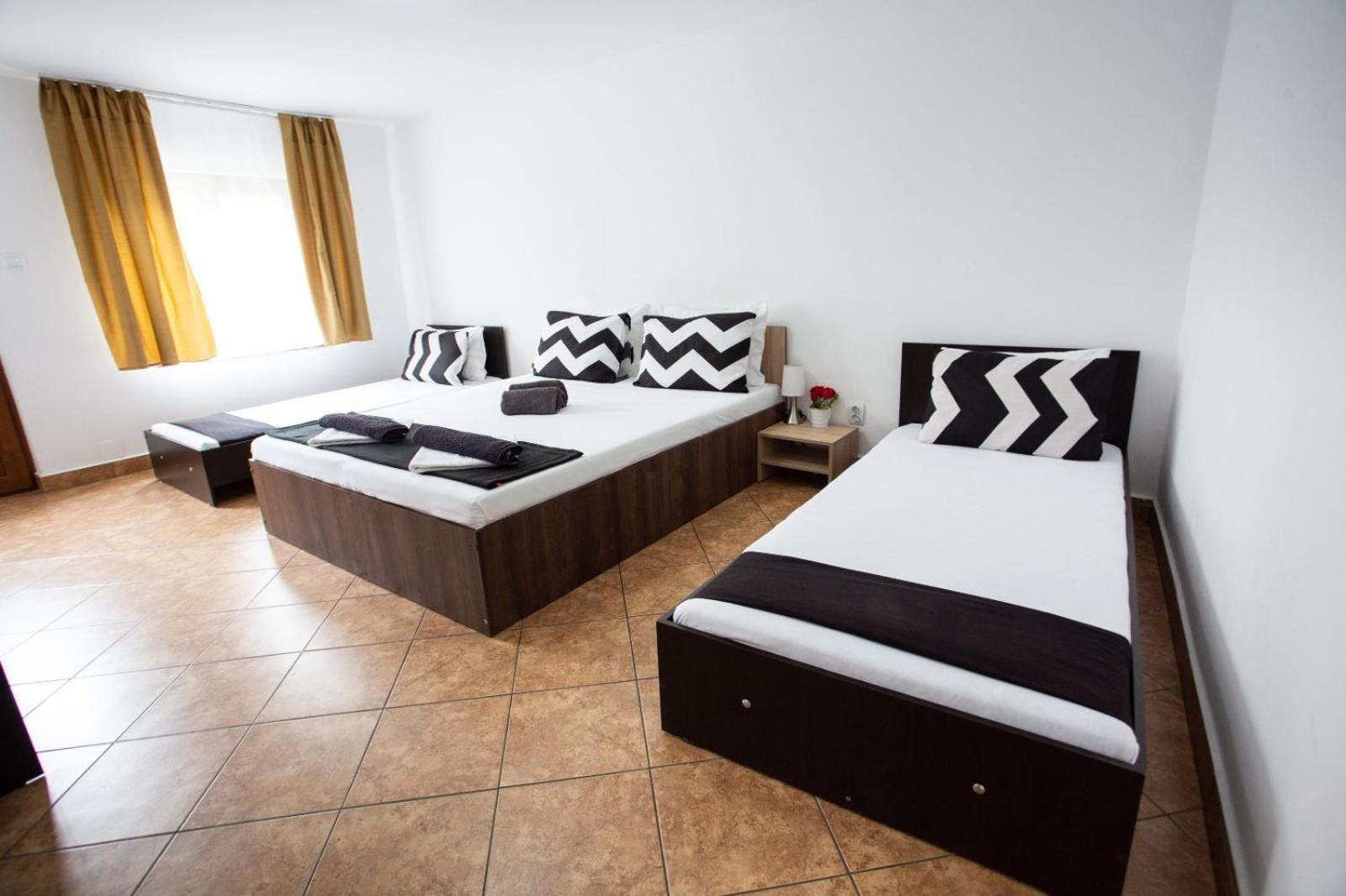 Hotel Daddy House à Turda Chambre photo